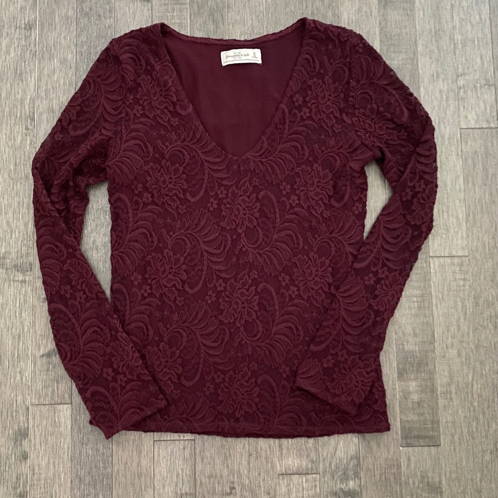 Abercrombie & Fitch Lace Knit Top
